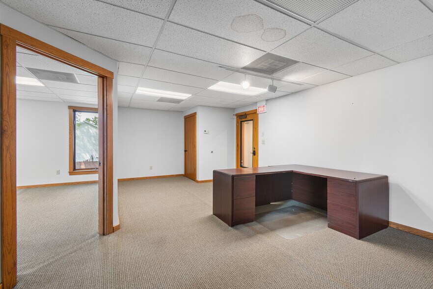 More Photos Of 3520 Snouffer Rd, Columbus Office For Sale