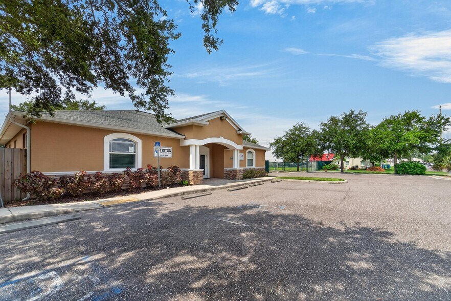 More Photos Of , Tampa Office For Sale