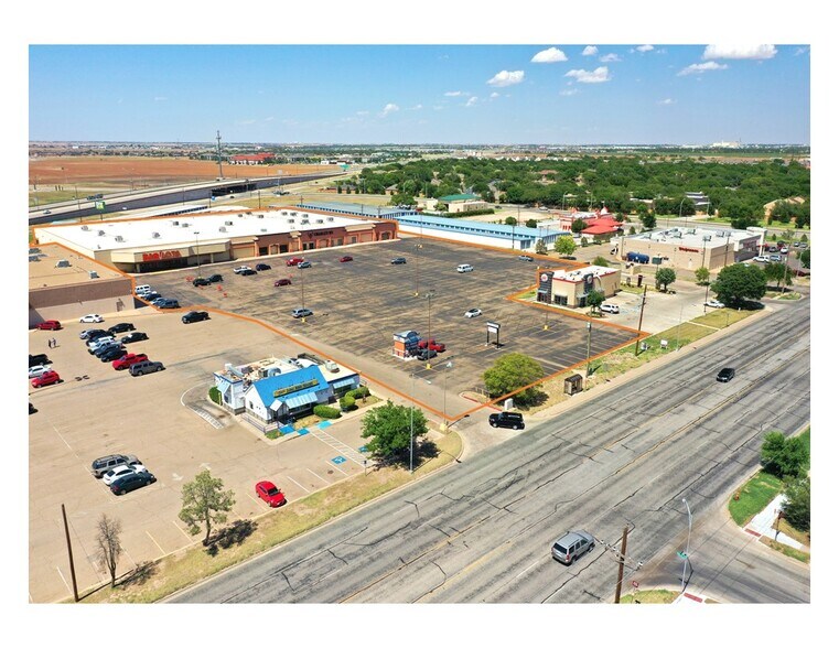 More Photos Of 5402 4th St, Lubbock Unknown For Lease