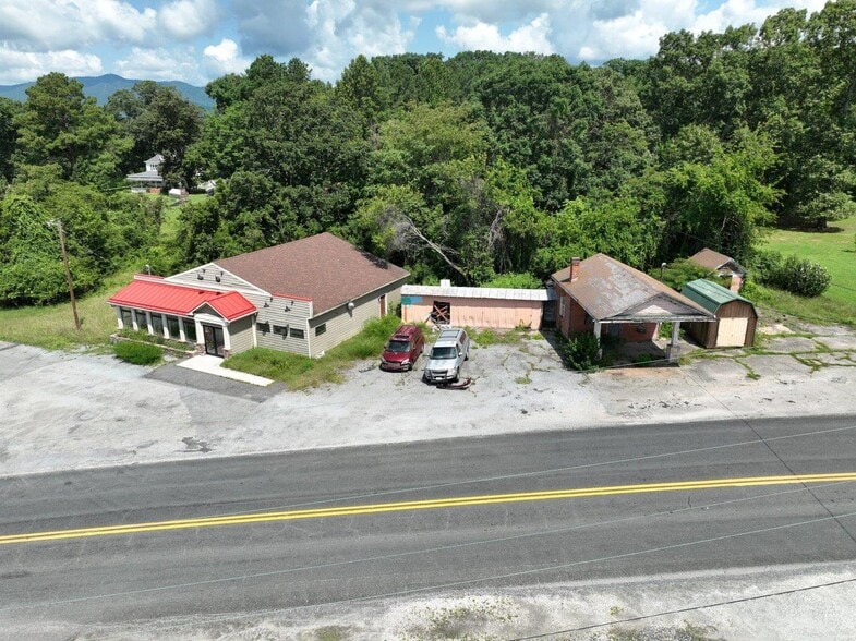 More Photos Of 167 Faulconerville Dr, Amherst General Retail For Sale