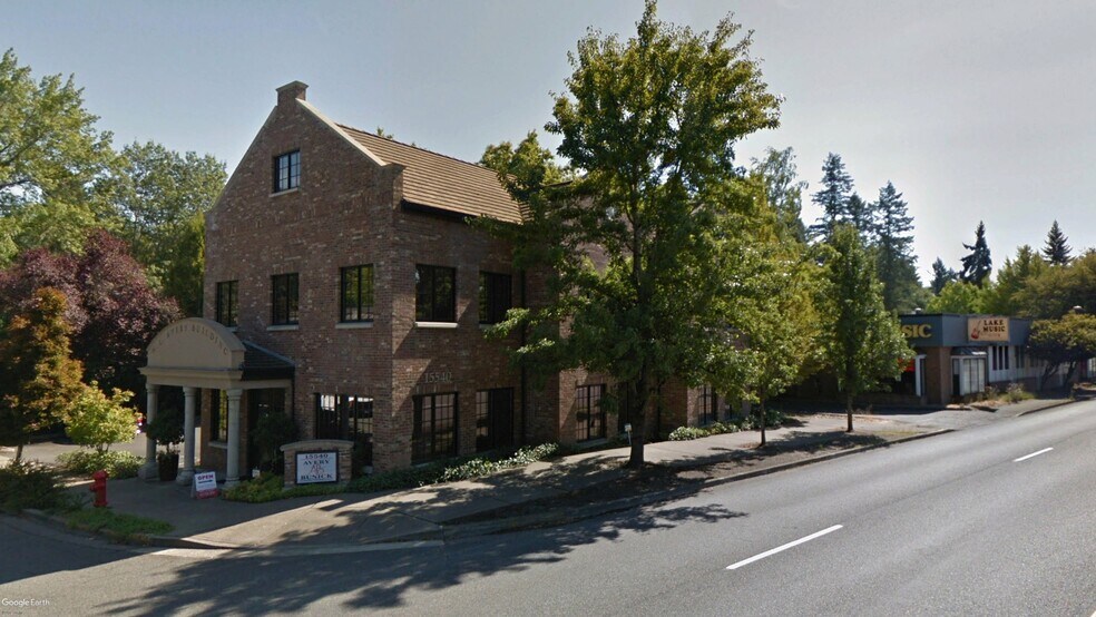 More Photos Of 15540 SW Boones Ferry Rd, Lake Oswego Office For Lease