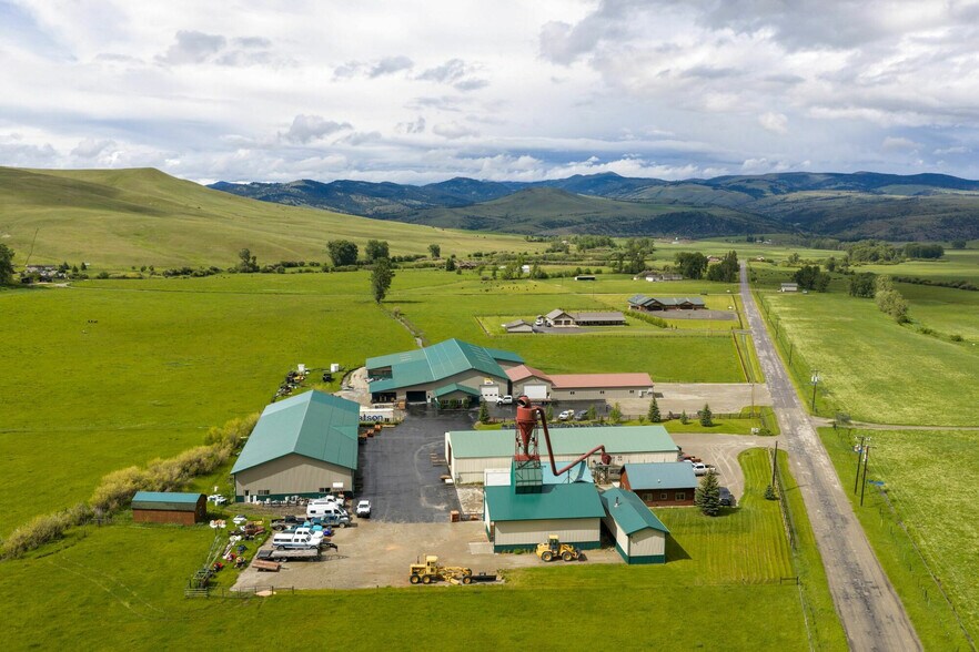 More Photos Of 2870 Gold Creek Rd, Gold Creek Industrial For Sale