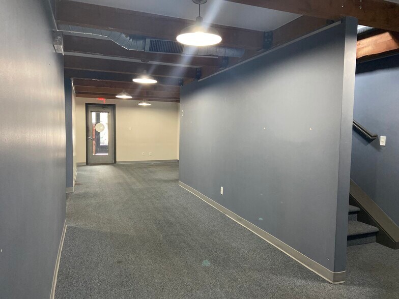 More Photos Of 10 Lackawanna Plz, Montclair Storefront Retail Office For Lease