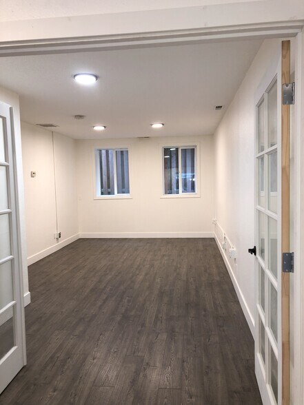 More Photos Of 1733-1737 SE Morrison St, Portland Apartments For Lease