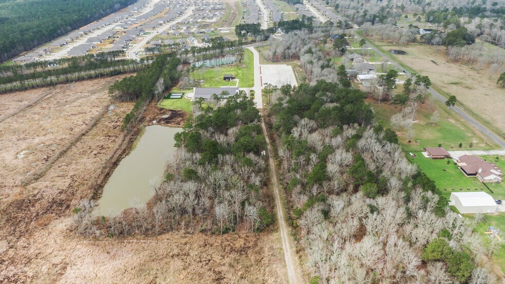 More Photos Of 6644 TX-61, Anahuac Theater Concert Hall For Sale