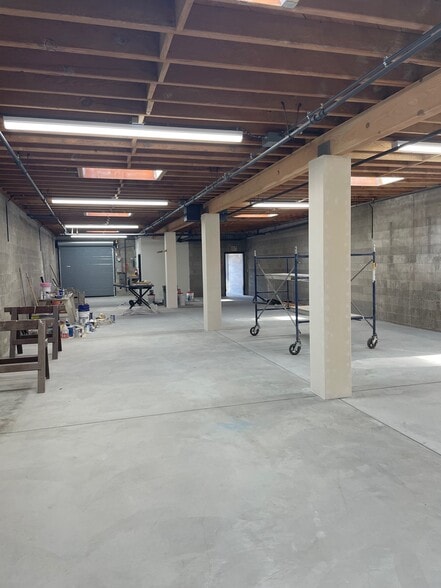 More Photos Of 640 Cypress Ave, Hermosa Beach Warehouse For Lease