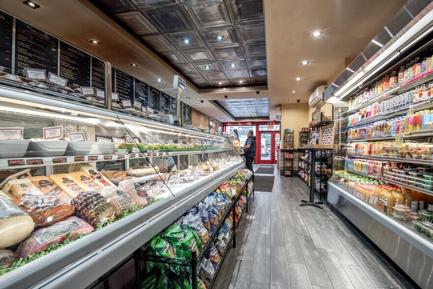 More Photos Of 1641 York Ave, New York Apartments For Sale