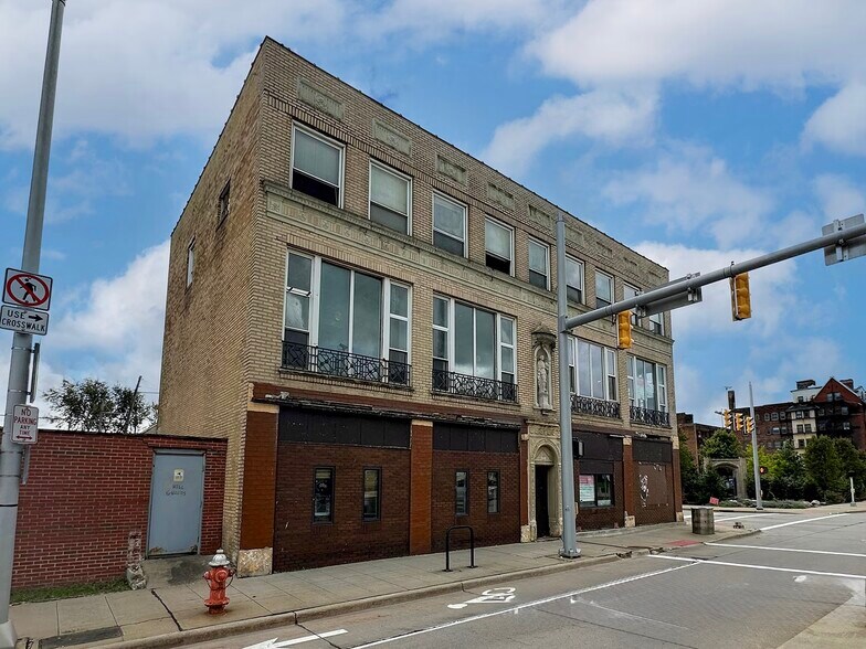 More Photos Of 3608 Euclid Ave, Cleveland Office Residential For Sale