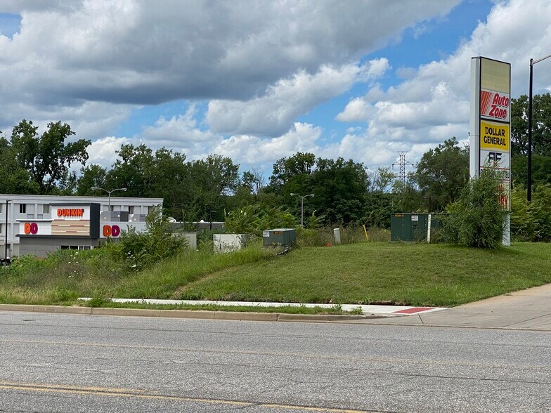 More Photos Of 2826 Lincolnway E, Mishawaka Restaurant For Lease