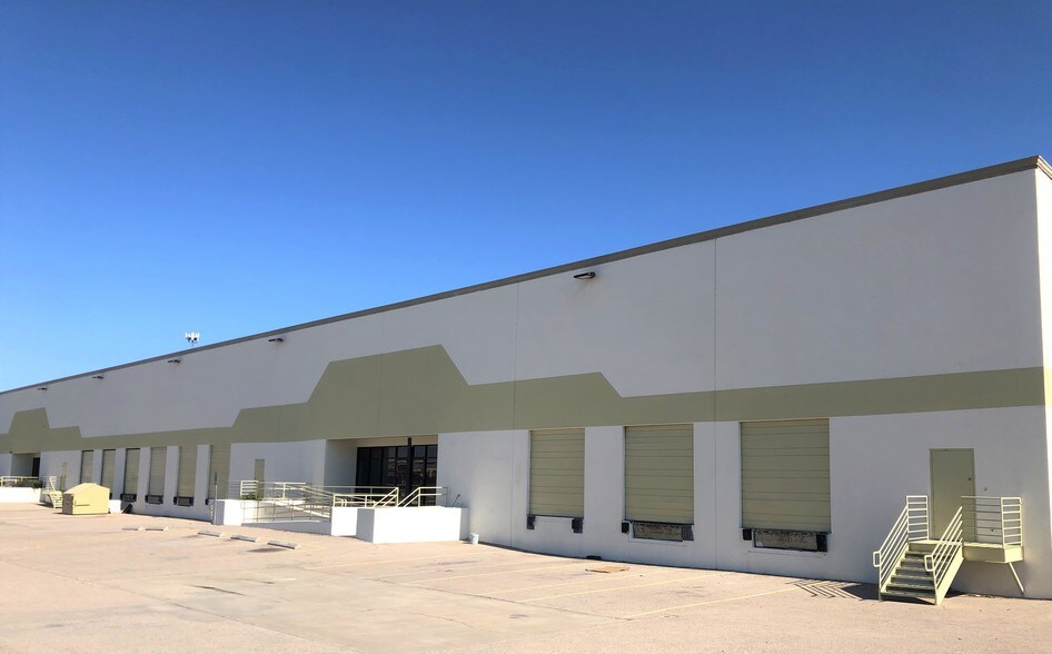 More Photos Of 12295 Rojas Dr, El Paso Warehouse For Lease