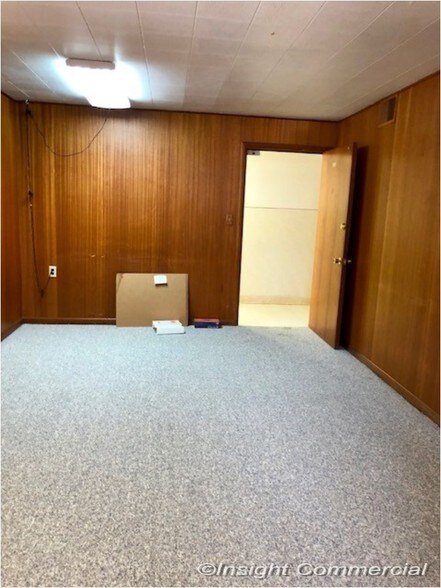 More Photos Of 801-809 NW Pershing Dr, Lawton Medical For Sale