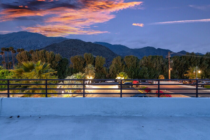 More Photos Of 369 N Palm Canyon Dr, Palm Springs Restaurant For Sale