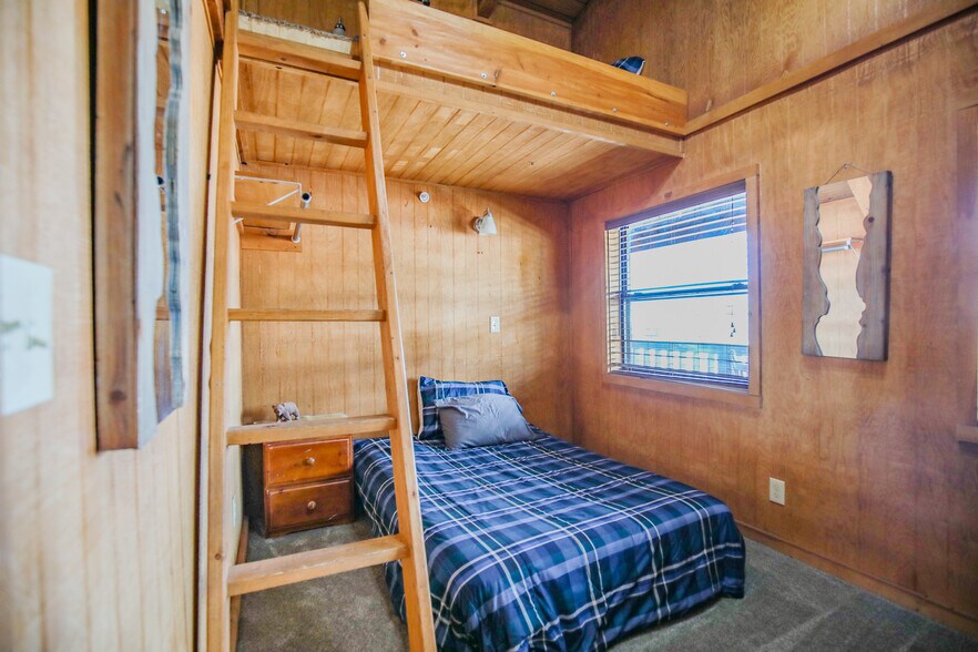 More Photos Of 105 James Canyon Highway, Cloudcroft Restaurant For Sale