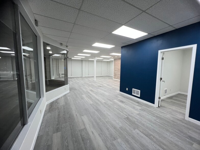 More Photos Of 412-418 W Meeker St, Kent Apartments For Sale