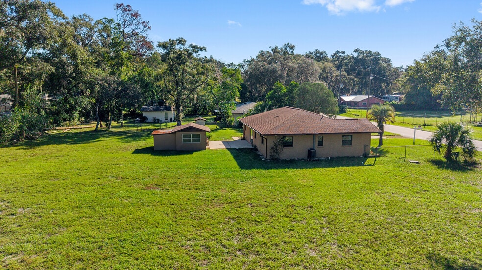 More Photos Of 5201 E Jasmine Ln, Inverness Flex For Sale