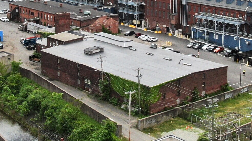 More Photos Of 26 Hadley Mill Rd, Holyoke Warehouse For Sale