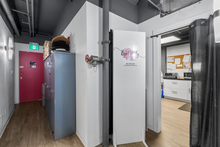 More Photos Of 50 St Thomas St, St. Albert Apartments For Sale