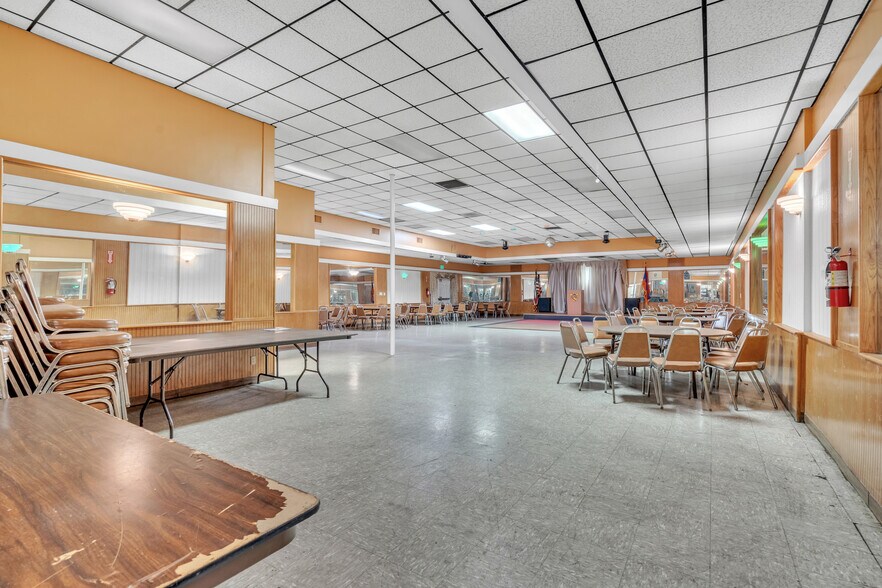 More Photos Of 463 Martelo Ave, Pasadena Office For Sale