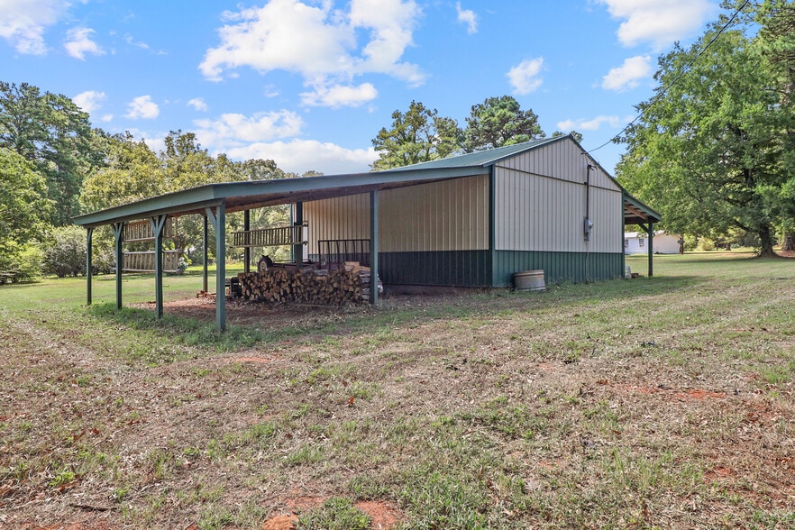 More Photos Of , Grapeland Unknown For Sale