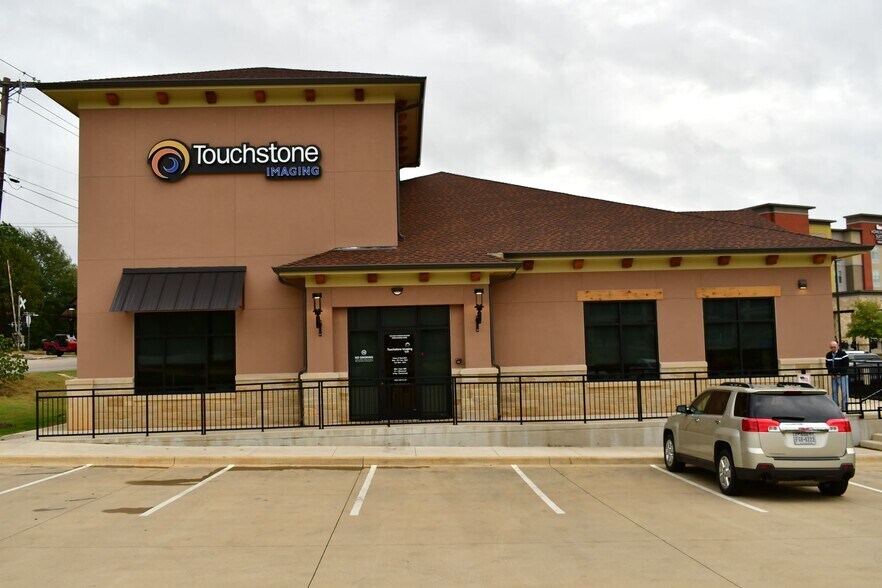 More Photos Of 2019 Old Troup Hwy, Tyler Medical For Sale