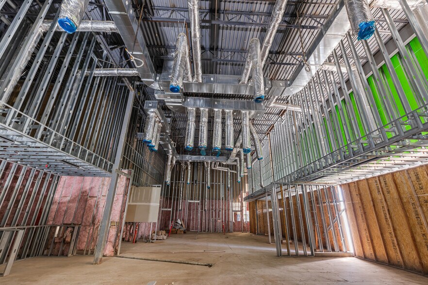 More Photos Of 8501 Auburn Blvd, Citrus Heights Freestanding For Sale