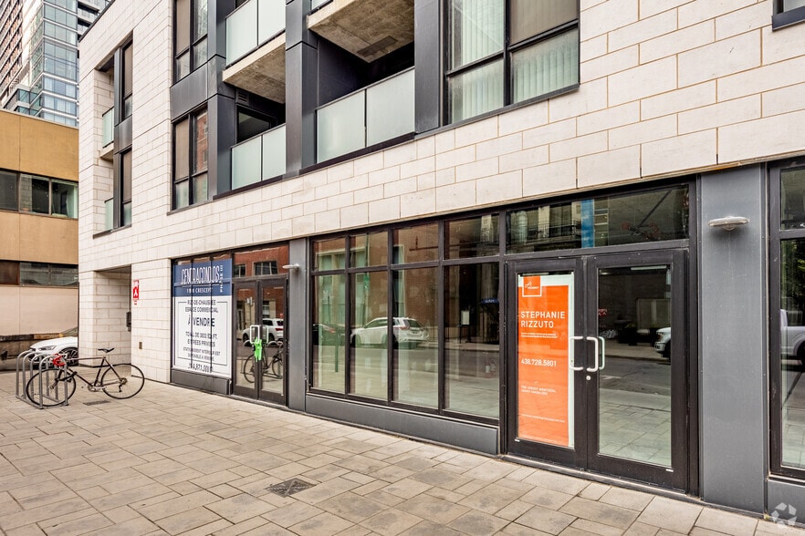 More Photos Of 1184 Rue Crescent, Montréal Storefront Retail Office For Sale