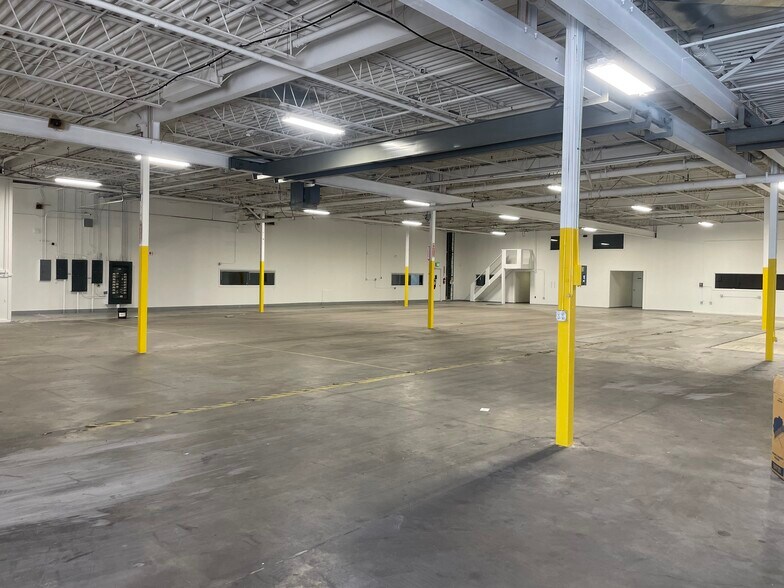 More Photos Of 2300 Arrowhead Dr, Carson City Warehouse For Lease