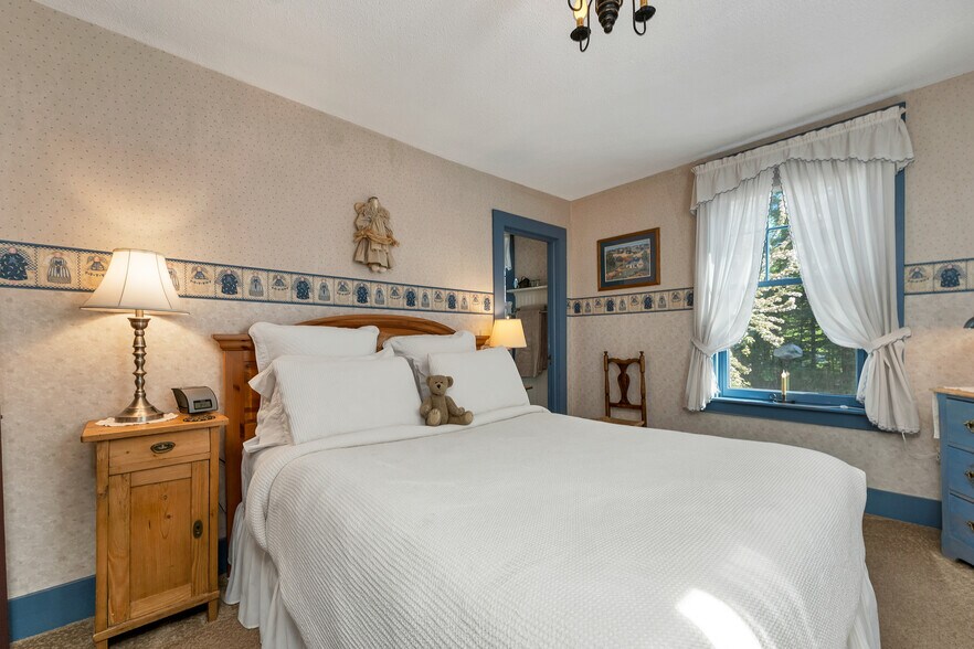 More Photos Of 404 US Route 302, Glen Hospitality For Sale