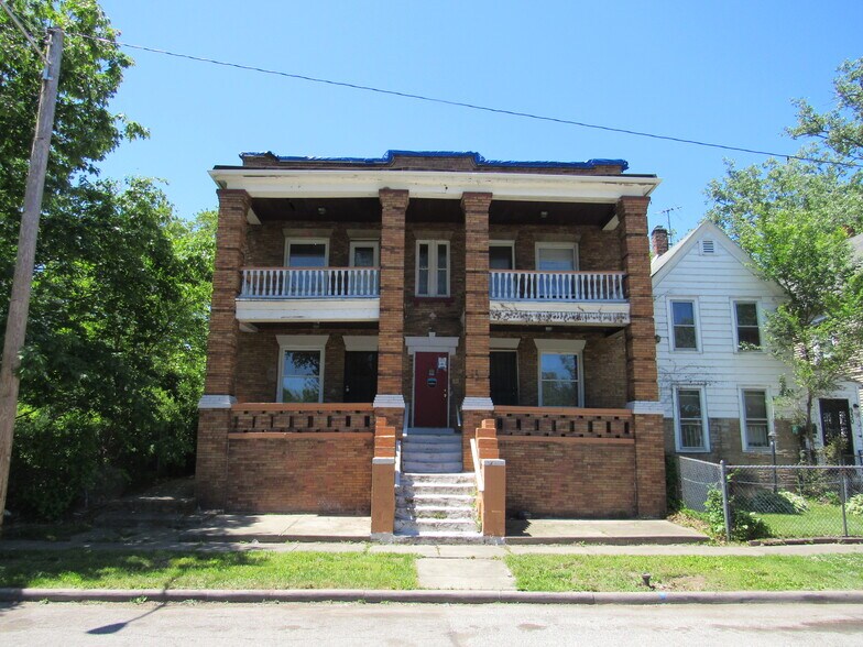 Primary Photo Of 932 Wheelock Rd, Cleveland Apartments For Sale