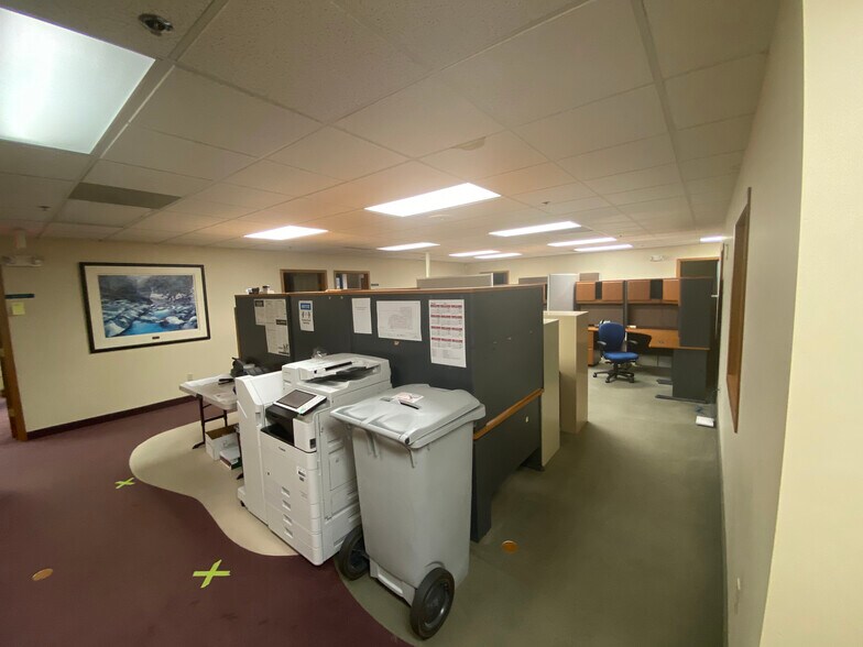 More Photos Of 2220 Grant Rd, Billings Office For Sale