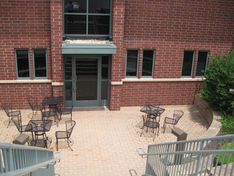 More Photos Of 11600-11630 S Kedzie Ave, Merrionette Park Medical For Lease