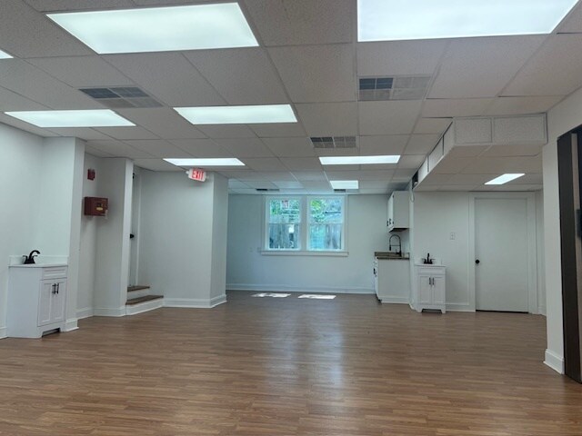 More Photos Of 1005 W Market St, Greensboro Office For Lease