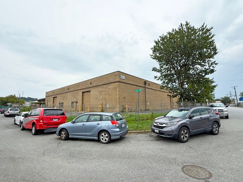 Primary Photo Of 5010 Creston St, Hyattsville Warehouse For Lease