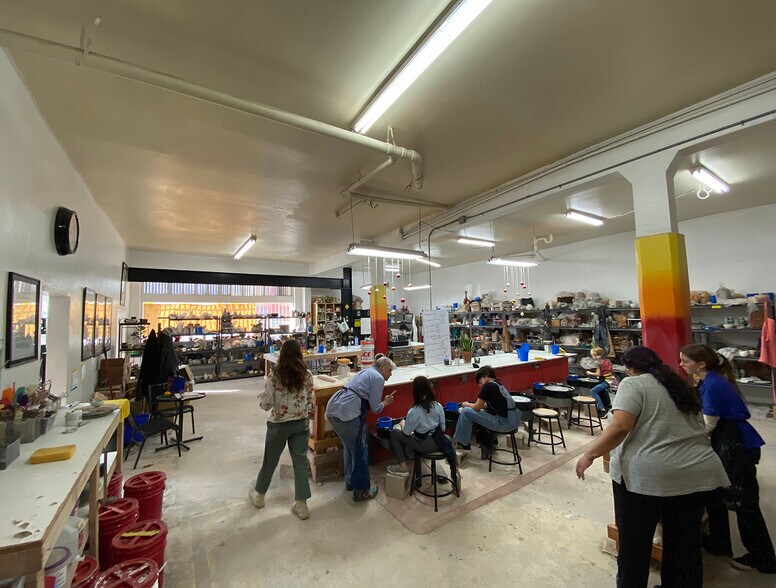 More Photos Of 4102 N Figueroa St, Los Angeles General Retail For Lease