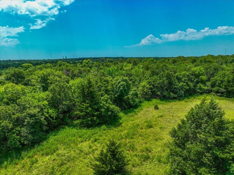 More Photos Of 22653 Santa Fe Ave, Washington Land For Sale