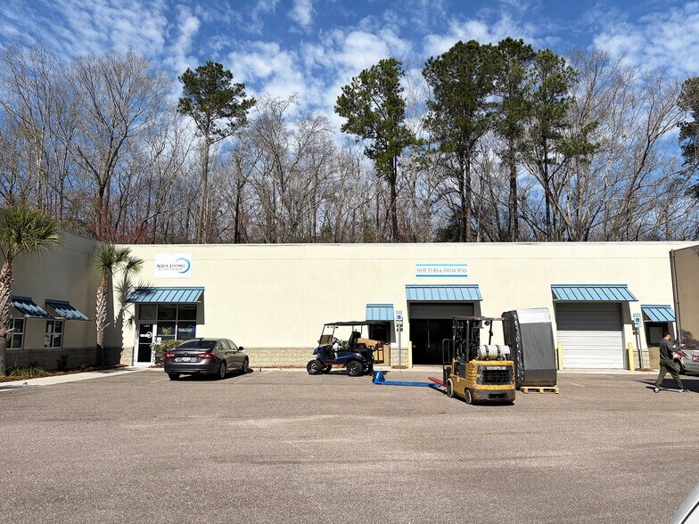 Primary Photo Of 9481 Industrial Center Dr, Ladson Warehouse For Lease