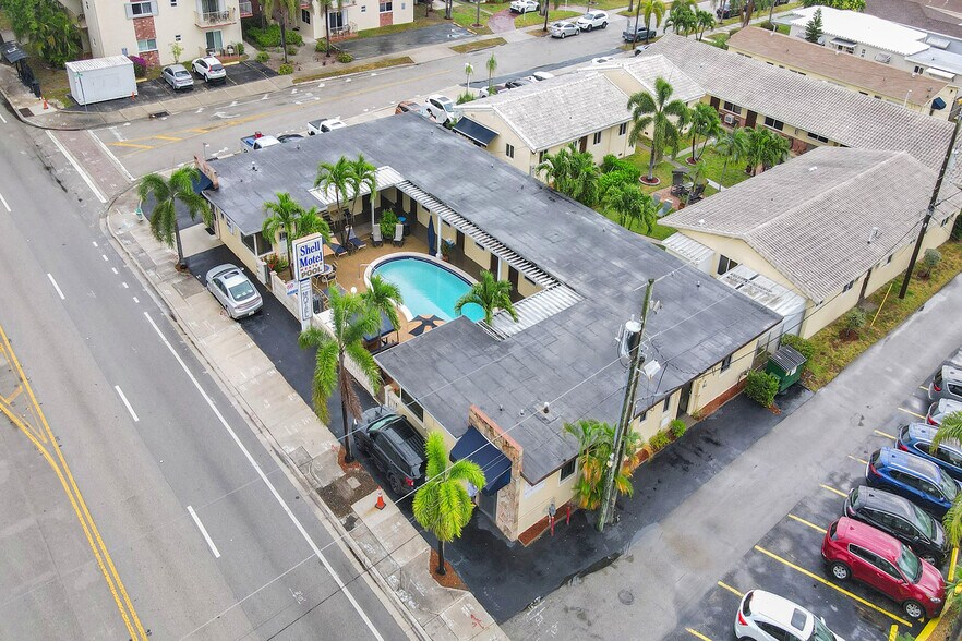 More Photos Of 1201 S Federal Hwy, Hollywood Hotel For Sale