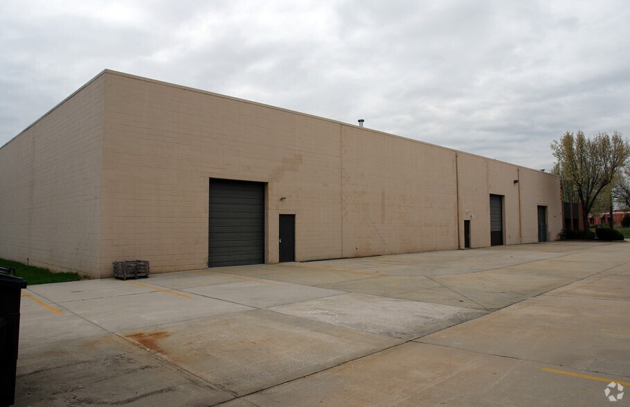More Photos Of 1145 Thomas Busch Memorial Hwy, Pennsauken Warehouse For Lease
