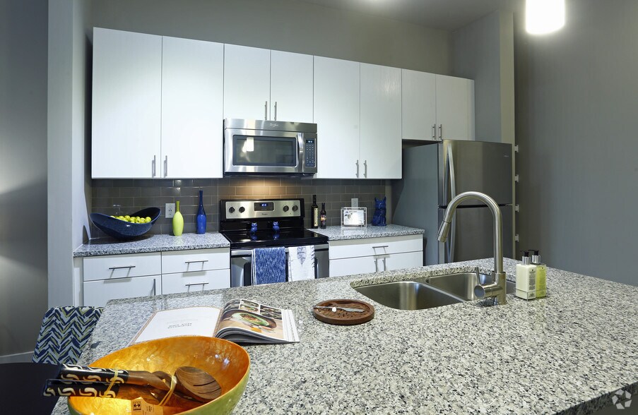 More Photos Of 810 9th St, Durham Apartments For Lease