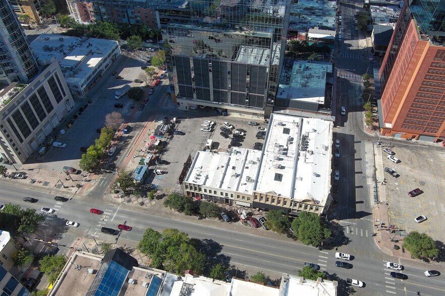 More Photos Of 316-318 Congress Ave, Austin Office For Sale