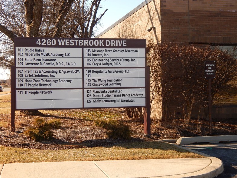More Photos Of 4260 Westbrook Dr, Aurora Loft Creative Space For Lease