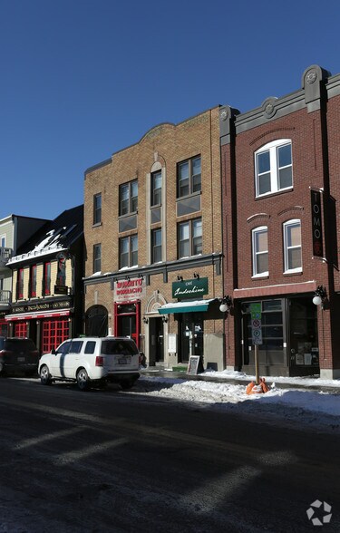More Photos Of 105-105A Clarence St, Ottawa Storefront Retail Residential For Lease