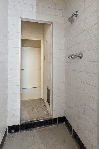 More Photos Of 8871 Griffith Rd, Nashville Warehouse For Sale
