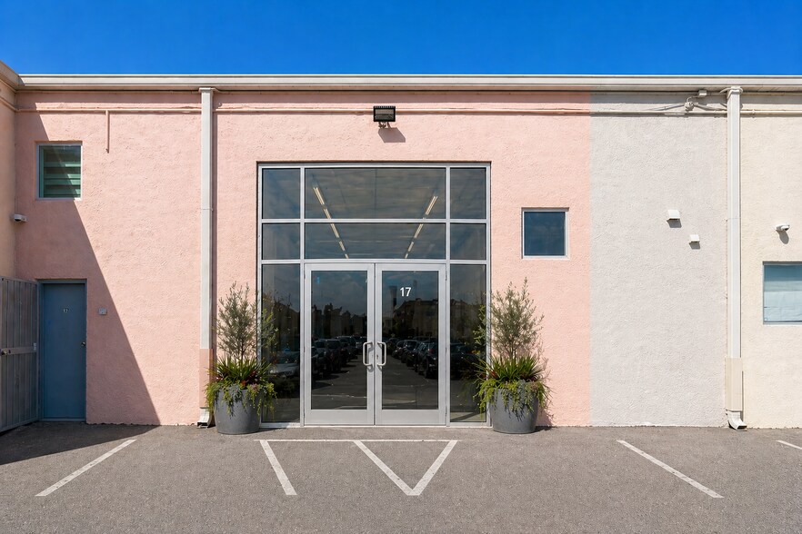 More Photos Of 7101 N Miami Ave, Miami Flex For Lease