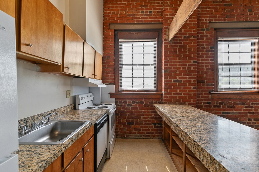 More Photos Of , Richmond Multifamily For Sale