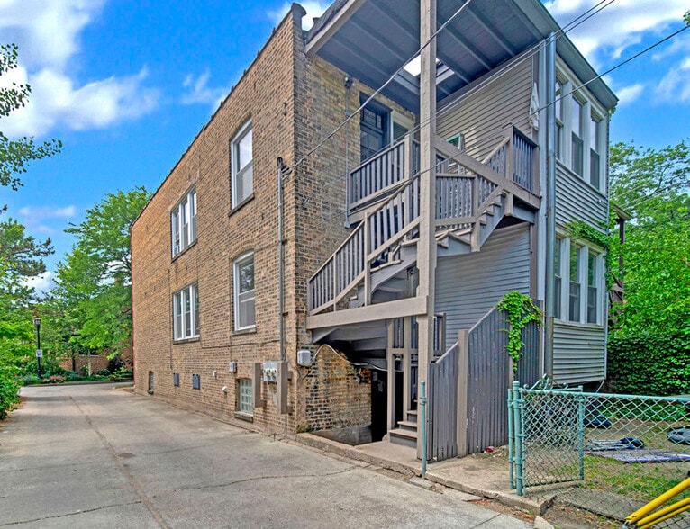 More Photos Of 1103 Simpson St, Evanston Apartments For Sale