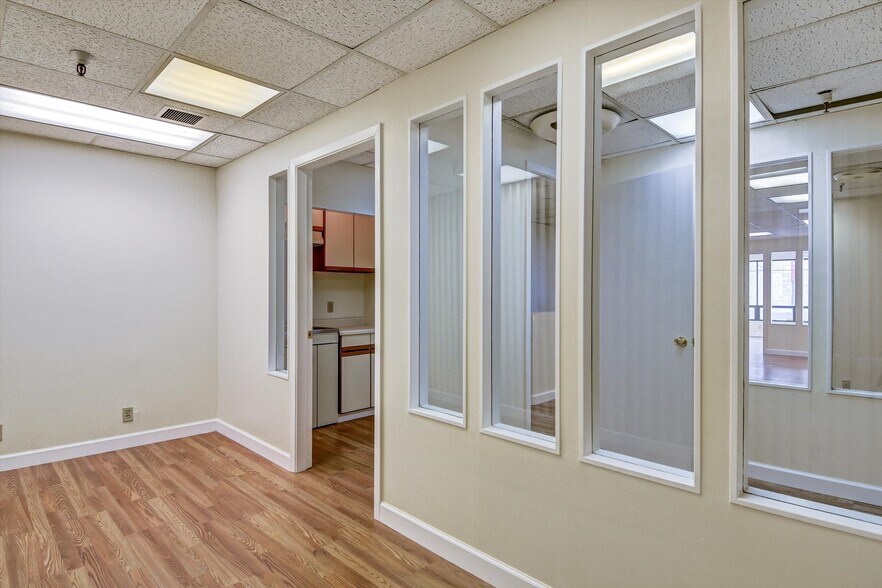 More Photos Of 263-265 Golden Gate Ave, San Francisco Storefront Retail Office For Lease