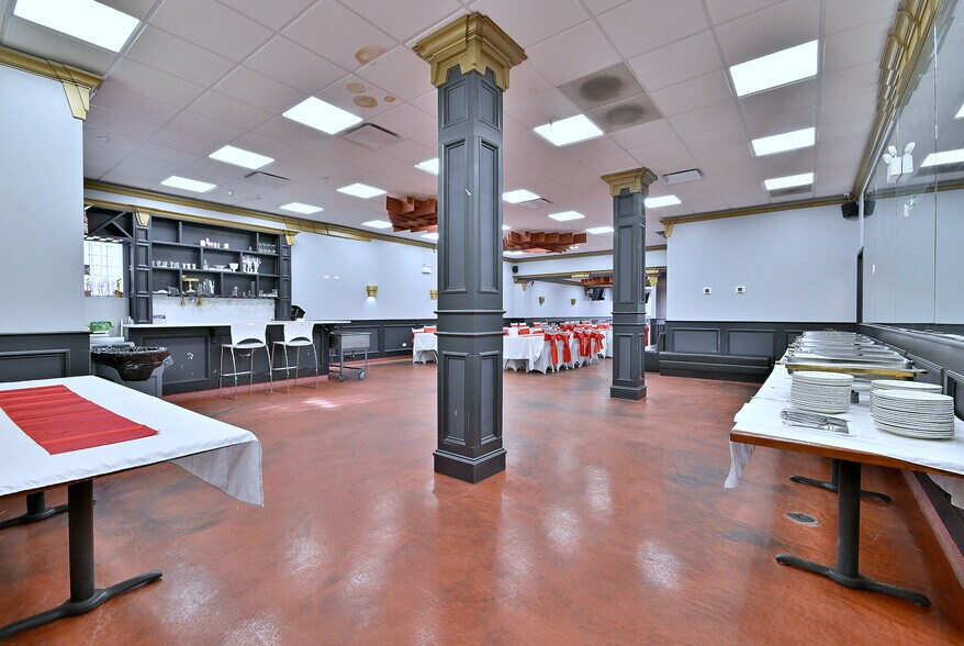 More Photos Of 5319 W Belmont Ave, Chicago General Retail For Sale