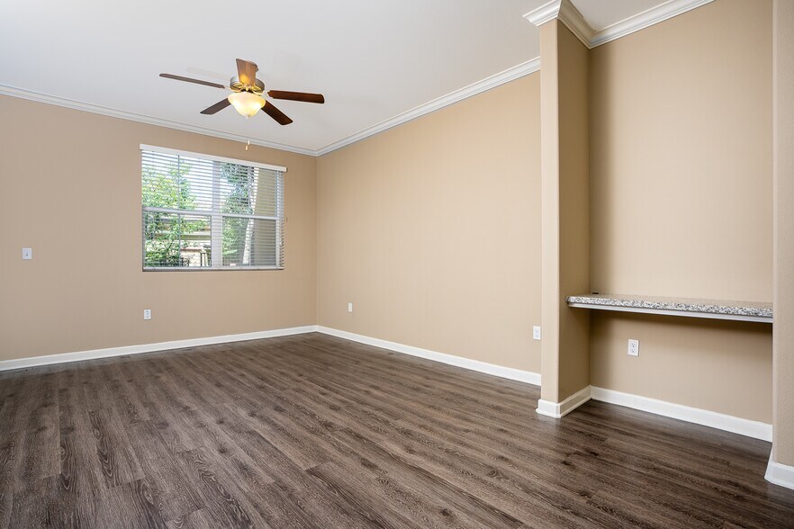 More Photos Of 2855 Foothill Blvd, La Verne Apartments For Lease