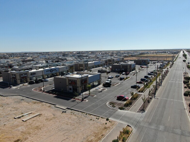 More Photos Of 2720 John Hayes St, El Paso Storefront For Lease